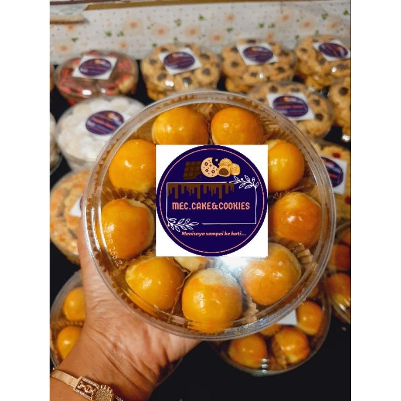 

NASTAR KLASIK ,KUE KERING,KUE LEBARAN