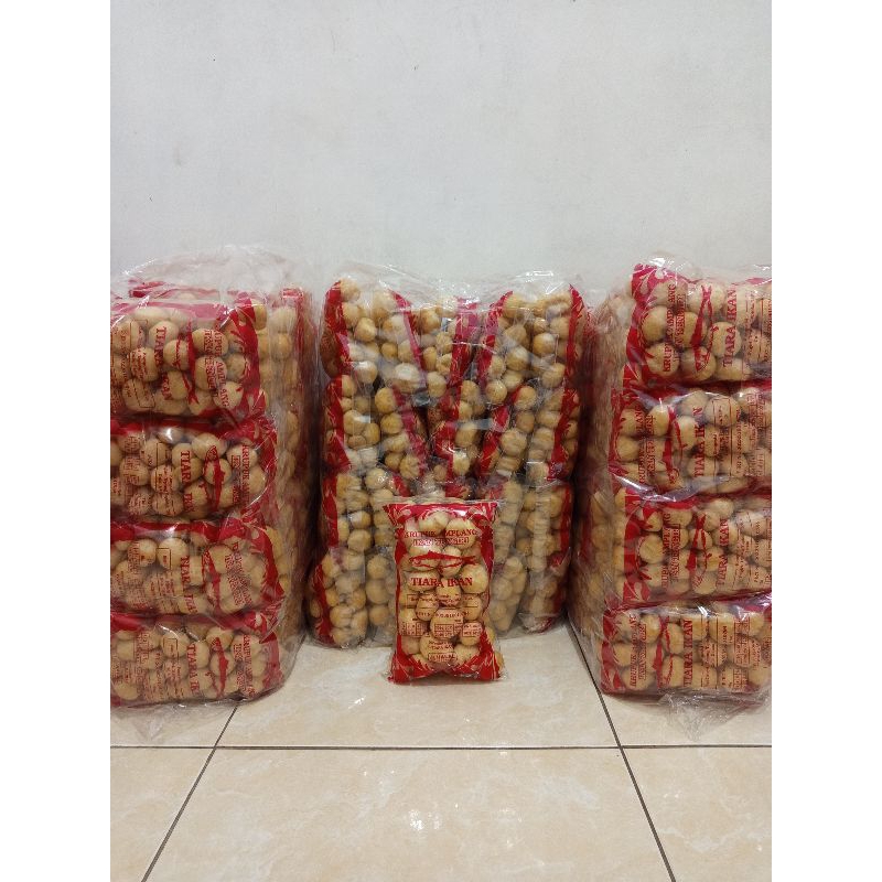 

Paket Hemat (20 Pcs) Kerupuk Ikan Tengiri Cap Tiara Ikan 100 Gram
