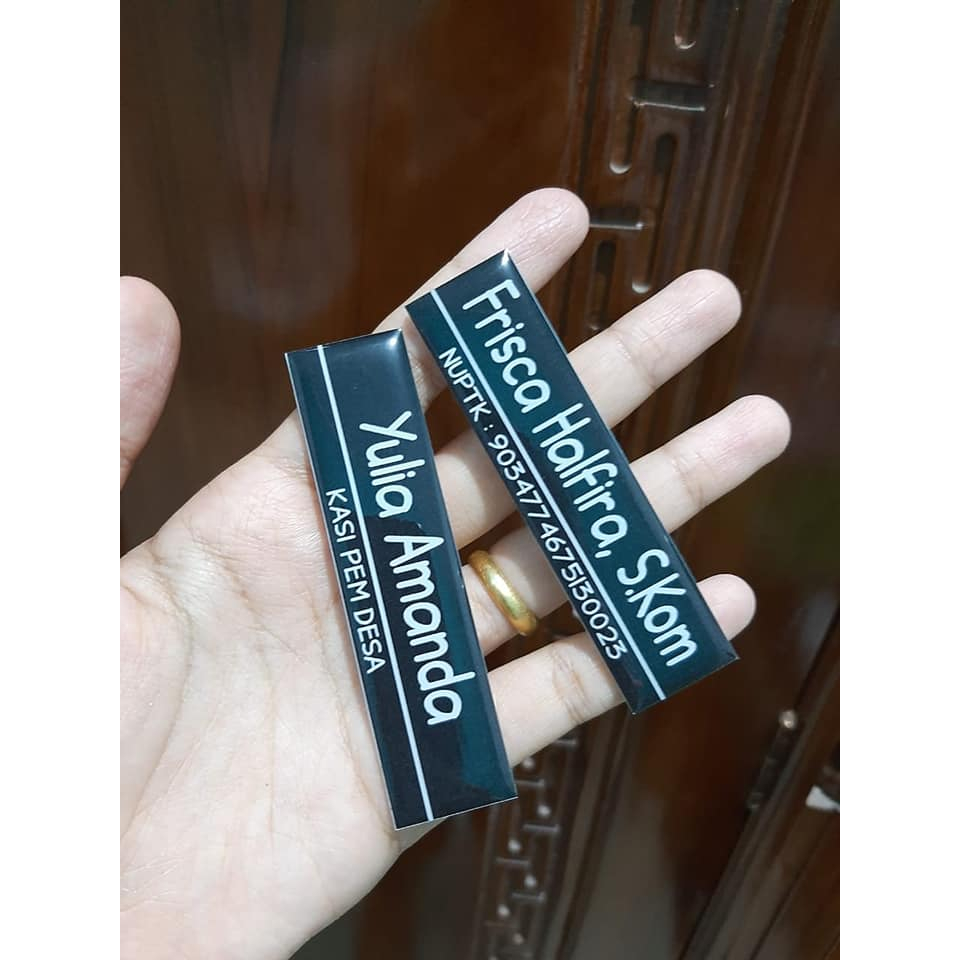 

Nametag/ Nama Dada Resin Aklirik/ kuningan Berkualitas