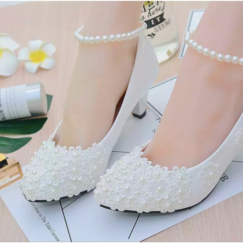 ((. 05 IB) Hills Putih Renda Kemayu Wanita Keren