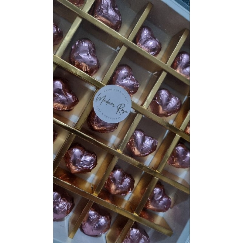 

Madam Rose permen coklat praline aneka rasa isi 25 pieces