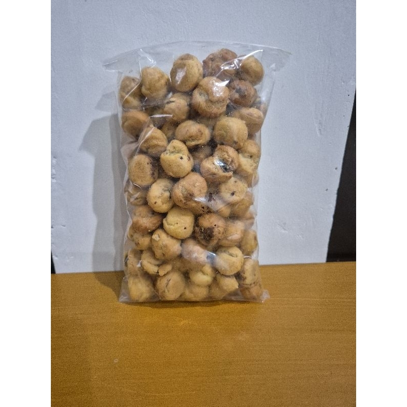 

Sus coklat kemasan 250gr, coklat lumer di mulut. Di jamin enak rasanya dan baru.