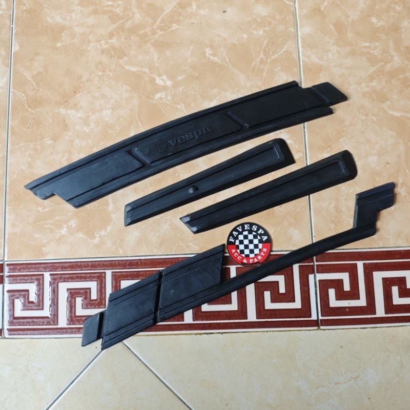 Karet Body Trim Tepong Spakbor Slebor Set Vespa Pts Special Smallframe