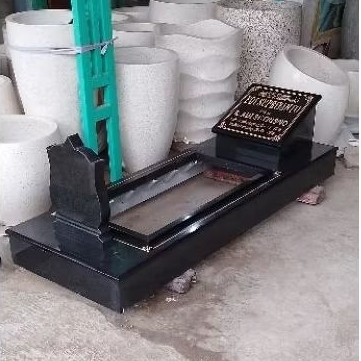 Kijing Makam Batu Hitam Granit / Batu Nisan Makam Murah