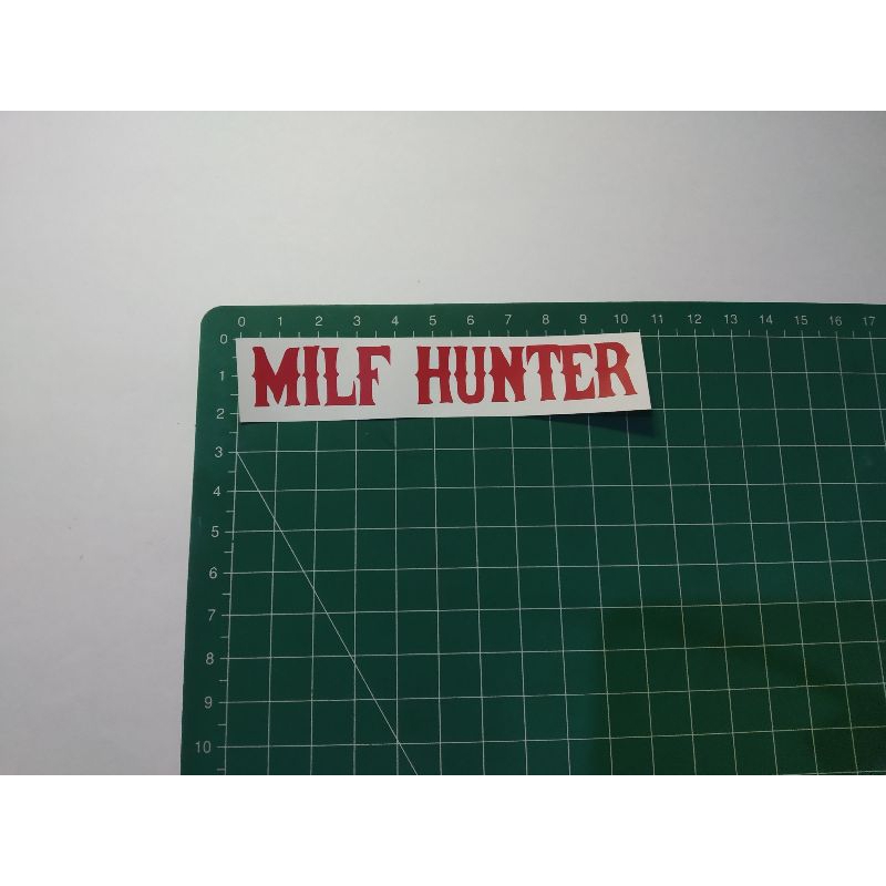 

stiker cutting milf hunter