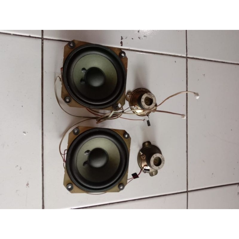 speaker tv sharp21" sepasang