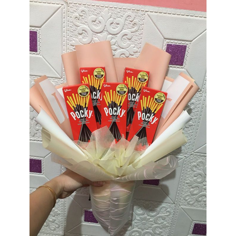 

buket Pocky,buket ultah,buket wisuda,buket coklat,poky buket