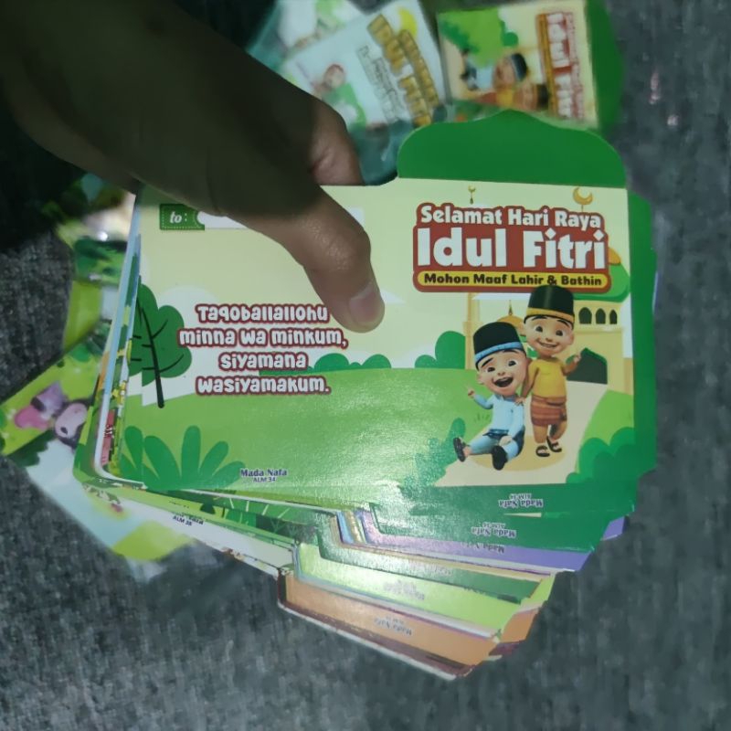 

(50 PACK = ISI 500PCS) AMPLOP LEBARAN HARI RAYA IDUL FITRI MOTIF KARTUN/MUSLIM PAKET USAHA