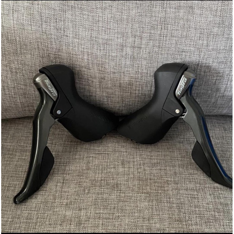 Brifter / shifter shimano tiagra 4700 2 speed kiri 10 speed kanan 2x10 speed original set