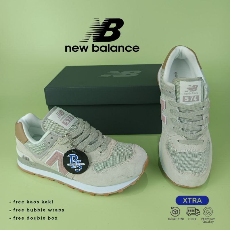 Sepatu 574 Beige Pink SKU 'ML574LCC'