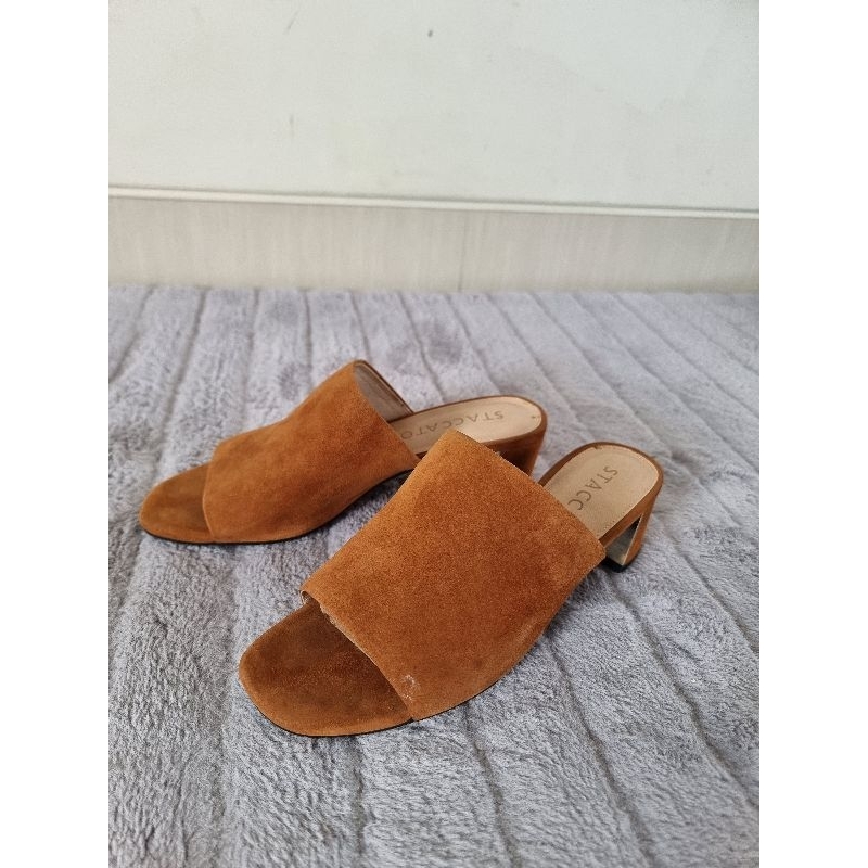 Preloved Sepatu Staccato Sandal Heels - Mustard