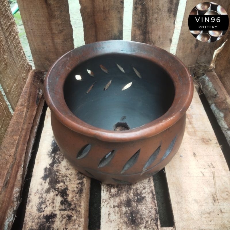 Pot Ngaron D14cm gerabah tanah liat