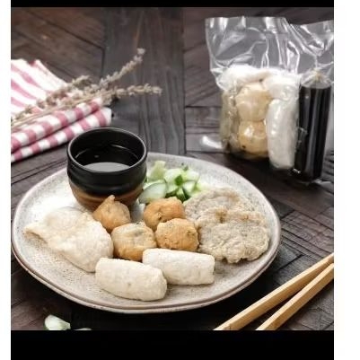 

pempek palembang campur isi 10 pcs