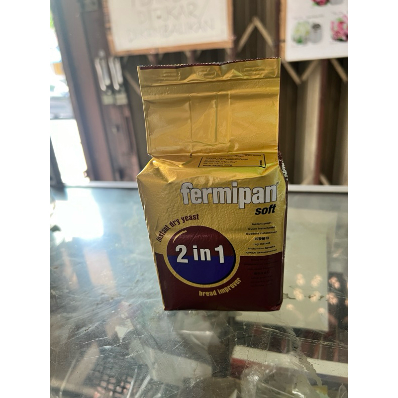 

Ragi instan Fermipan 2in1 500gr