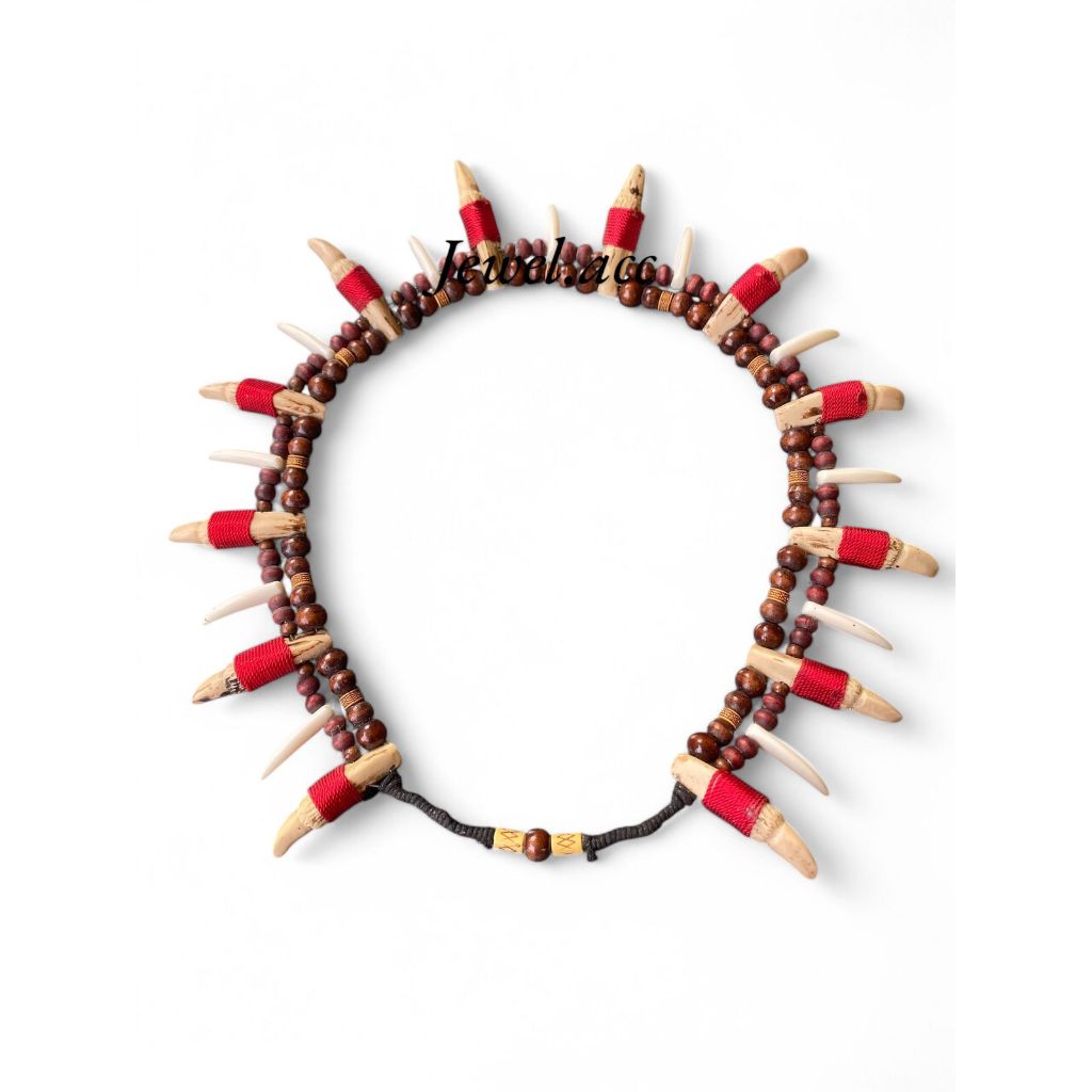 kalung etnik dayak taring macan variasi etnik