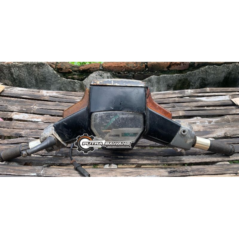 Batok Kepala Set Suzuki Rc 100 Dk Spirit Original