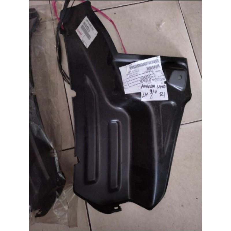 Liner Fender Belakang Avanza Xenia Lama VVTI 2004-2011 Ori
