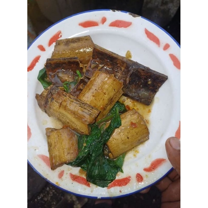 

oseng bambu lugut