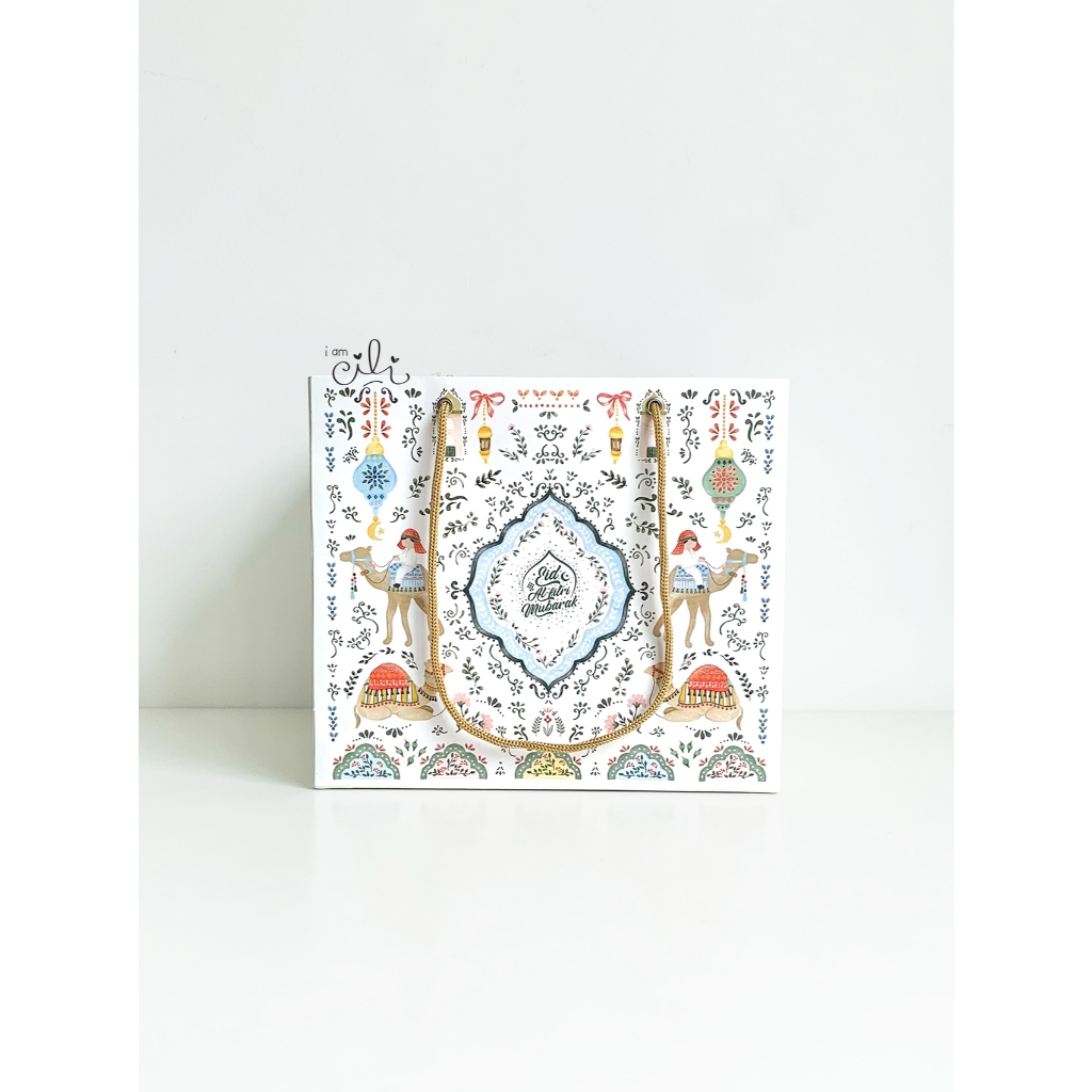 

(PAPERBAG 24 x 24 x 21 cm LEBARAN) Paperbag tas lebaran ramadhan idul fitri (ISI 10)