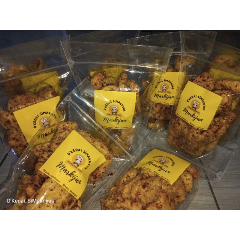 

cemilan pedas cuanki lidah pedas daun jeruk