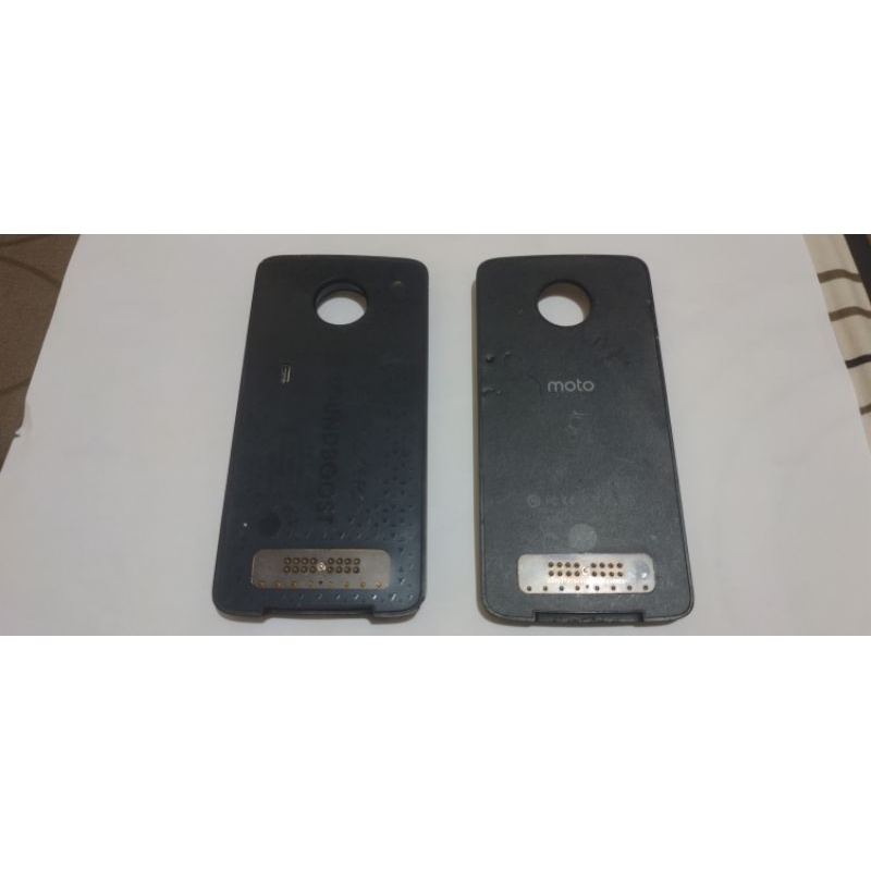 Sepaket Moto Mods Projector dan Speaker JBL