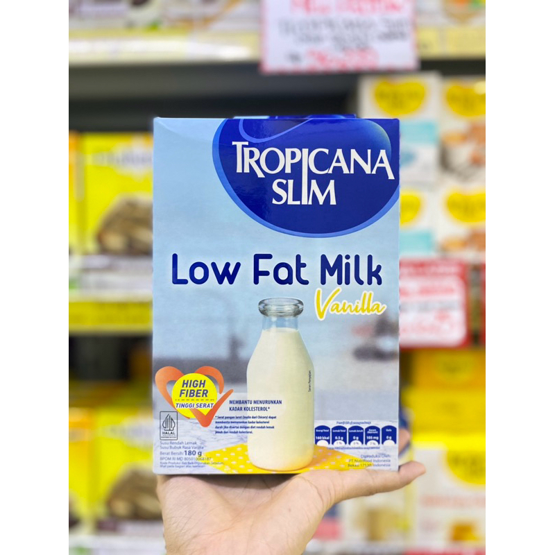 

Tropicana Slim Low fat milk 180gram susu rendah lemak dengan rasa enak susu rendah lemak cocok untuk diet susu rendah lemak baik untuk jantung