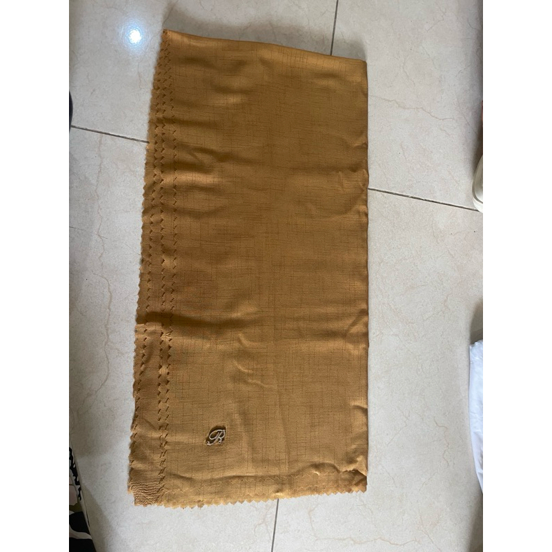 PRELOVED - Radwah scarf “maira scarf”