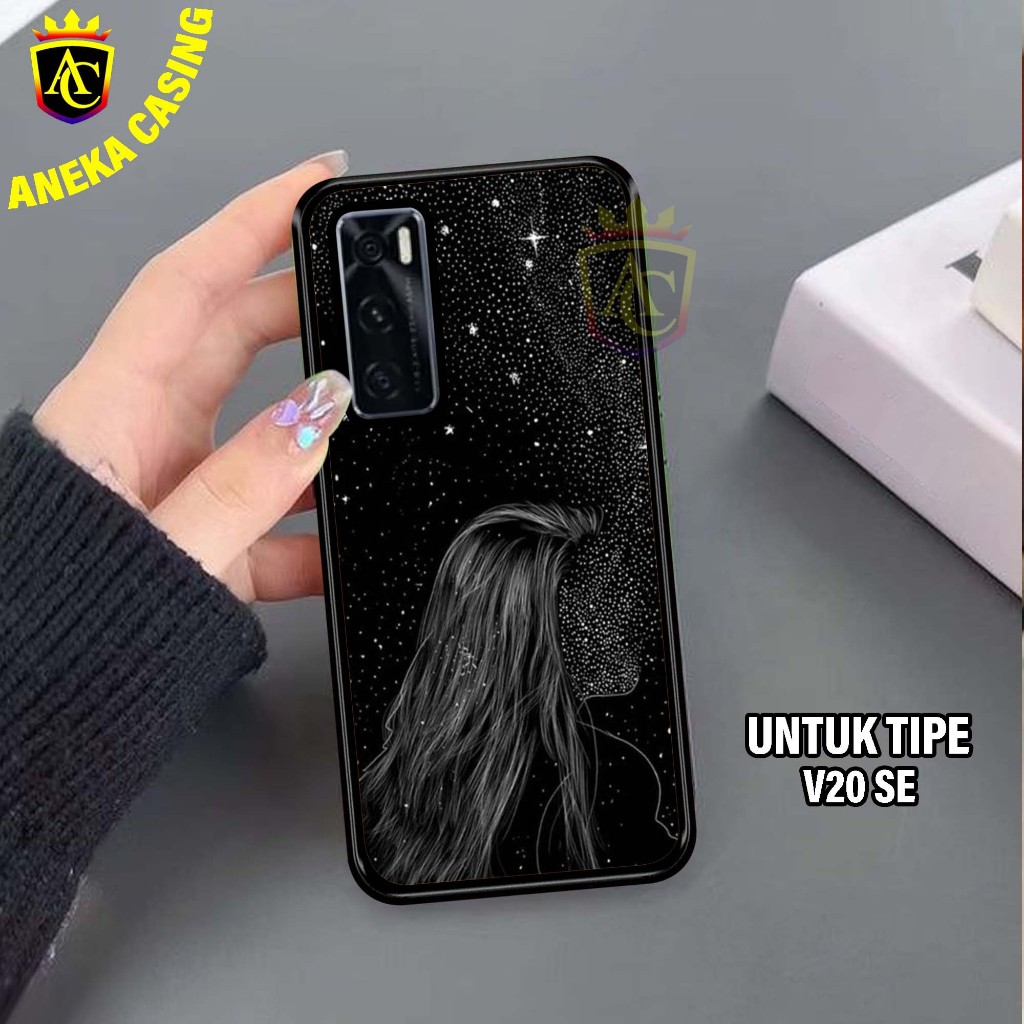 Case VIVO V20 SE-Hardcase Glossy casing Hp VIVO V20 SE Terbaru [Motif - COUPLE] - Aneka Case Mengkil