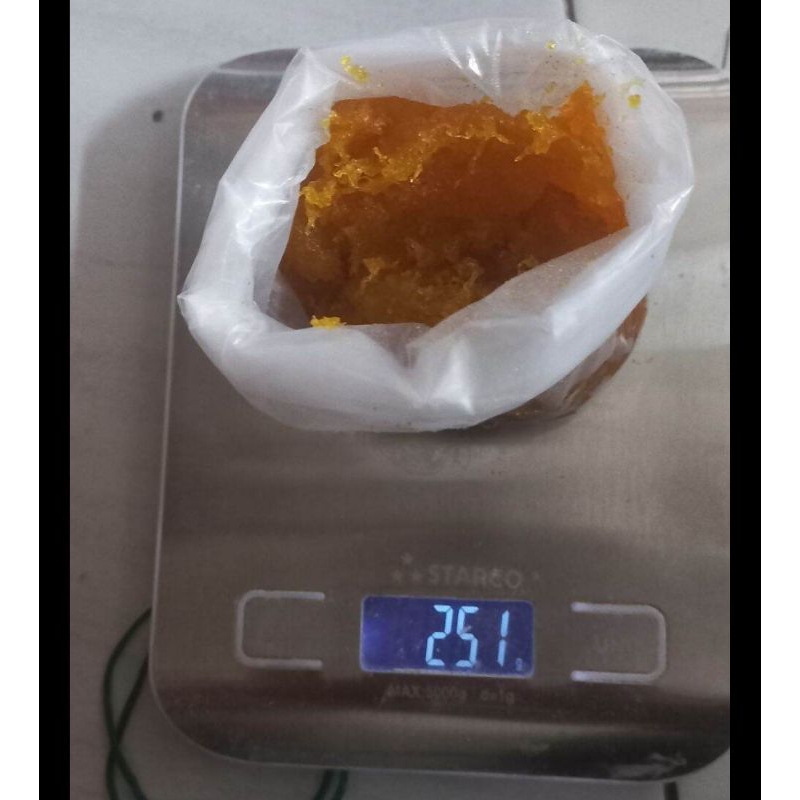 

SELAI NANAS NASTAR KOMALA SARI JAM