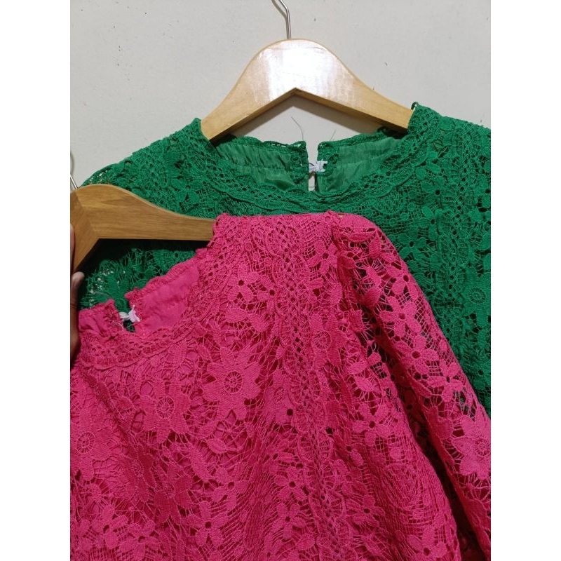 Atasan brokat premium/ atasan wanita/brokat premium import