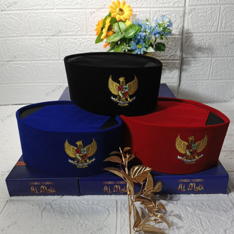 Peci, Songkok, Kopiah - peci garuda hitam, garuda merah, garuda biru