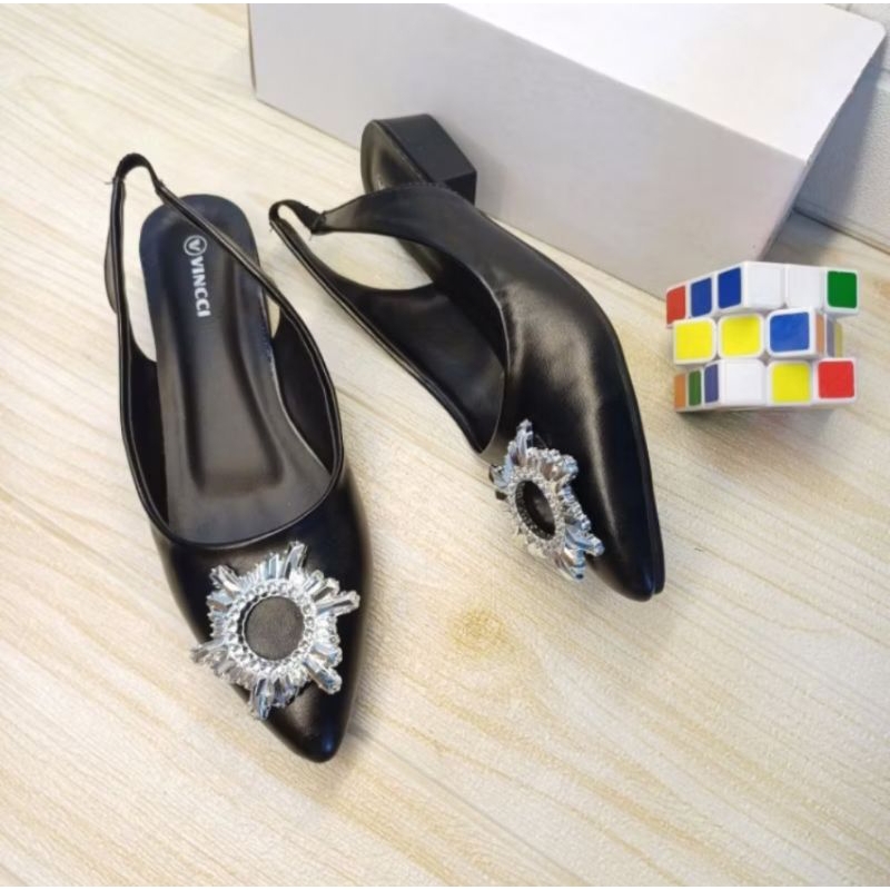 pansus cantik wanita karet belakang hitam