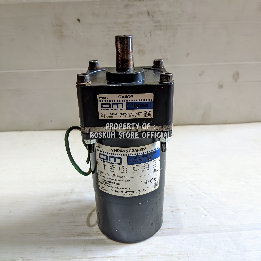 AC Dinamo Motor Gearbox 25W 220V Ratio 1:9 SpeedOutput 160Rpm ORIENTAL MOTOR Model : VHR425C2M-GV