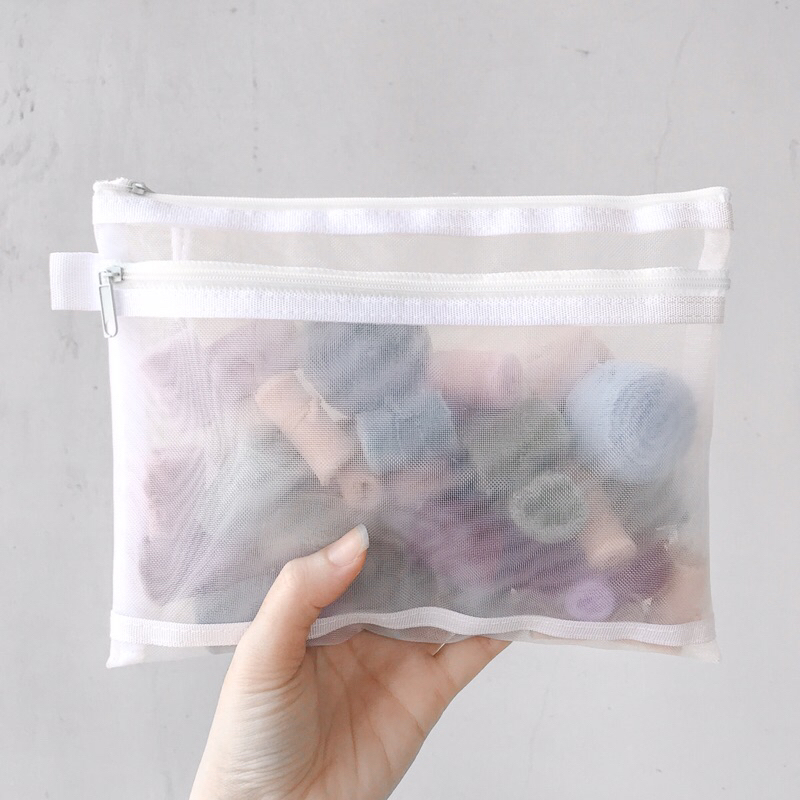 

Mesh Zipper Pouch / Kotak Penyimpanan