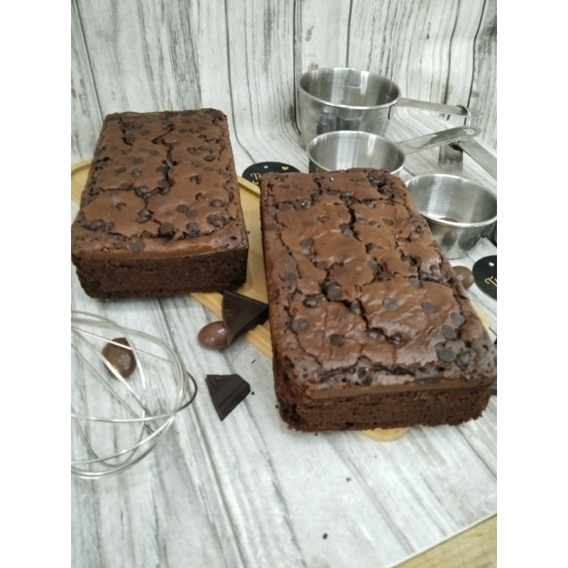 

Brownies fudgy panggang dark coklat