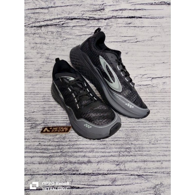 NINETEEN ULTRA EKIDEN 1.0