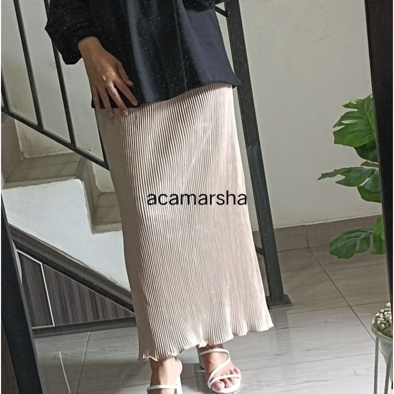 KODE R3S ROK SPAN WAVY  ROK WAVY PLISKET