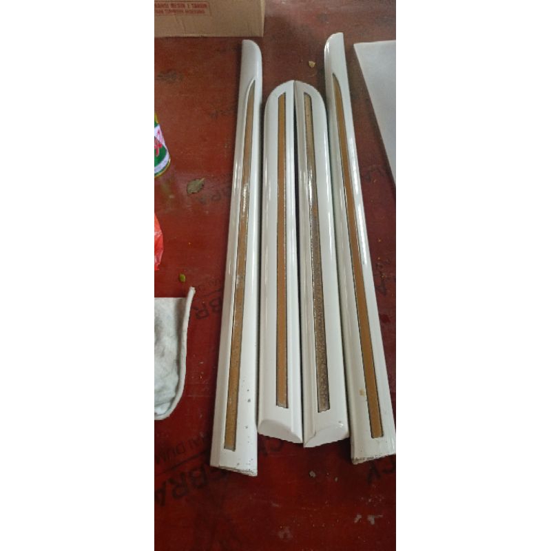 list moulding list pintu samping avanza 2012/2014 type G