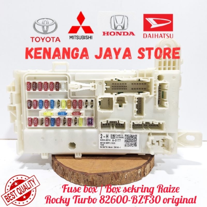 Fuse box / box sekring Raize Rocky turbo 82600-BZF30 original