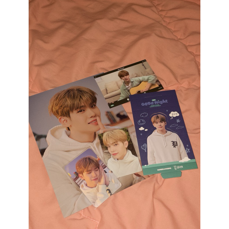 

ZEROBASEONE SEASONS GREETING 2024 TAERAE ZB1 SHARING SET