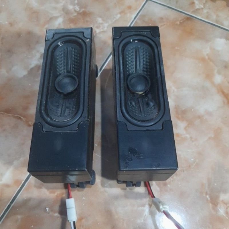 Speaker tv led Toshiba android tv 32L5995