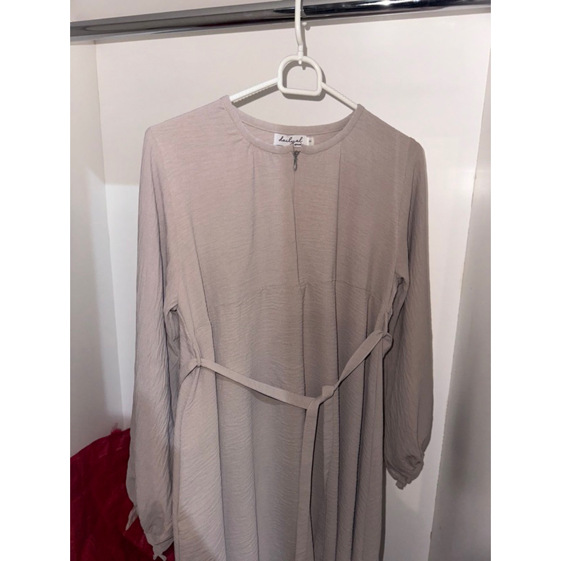 PRELOVED GAMIS ELEGAN SIMPLE GAMIS MURAH THRIFT SAND