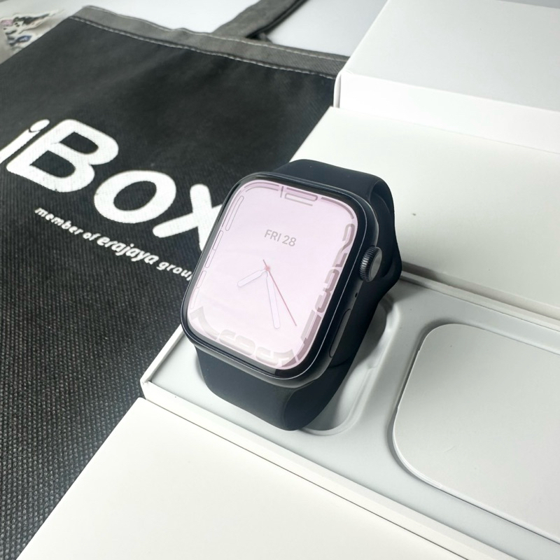 Apple Watch Series 7 45 iBox Black iwatch Eks Garansi Resmi iBox