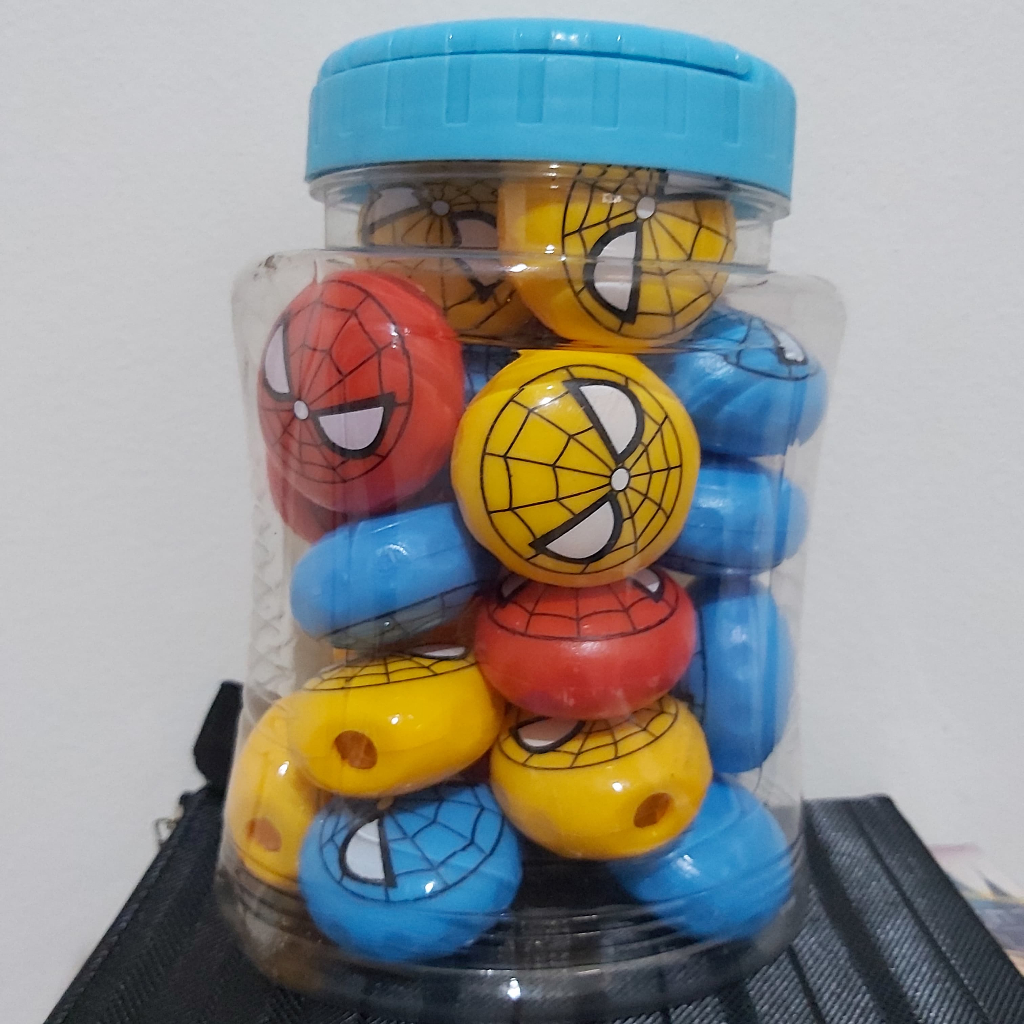 

1 Box/ 1 Toples Isi 24 Pcs Serutan Rautan Pensil Superhero Spider Kapten America Candy 332