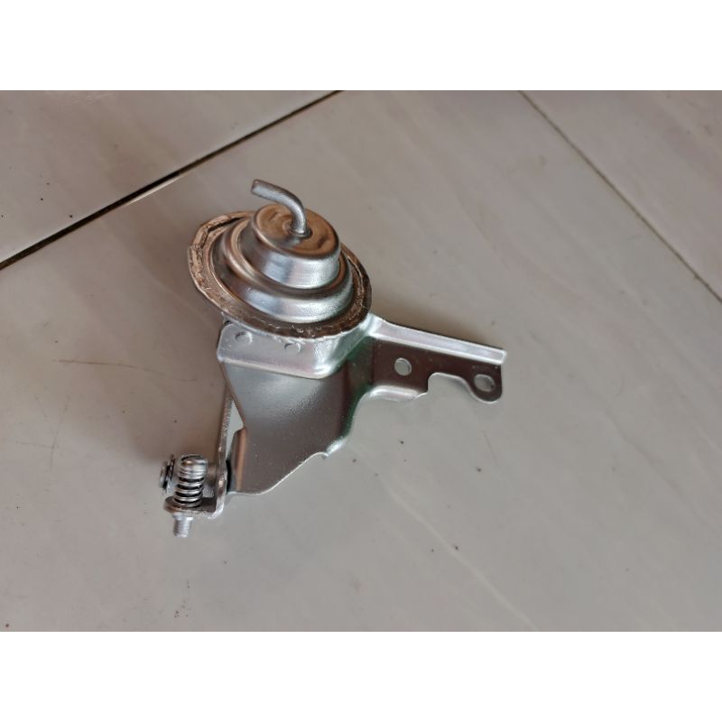 Vacuum Idle Up AC Starlet Kotak dan Starlet Kapsul Original Sudah di rekondisi