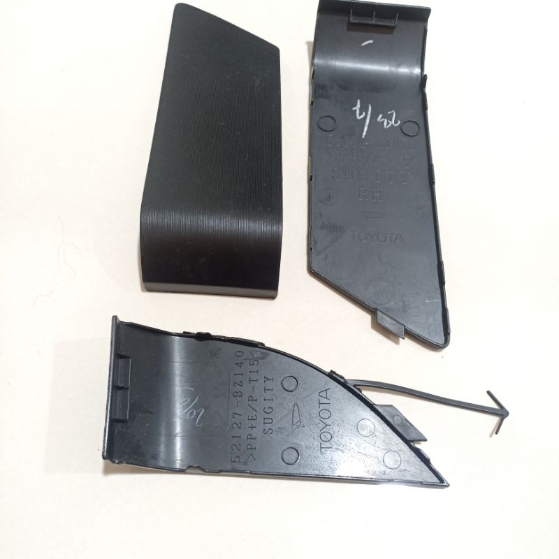 Tutup bemper depan Avanza type S Original 1 set