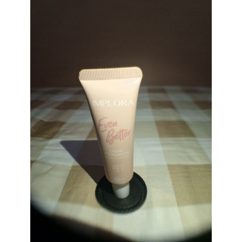 Foundation Implora 01 Ivory