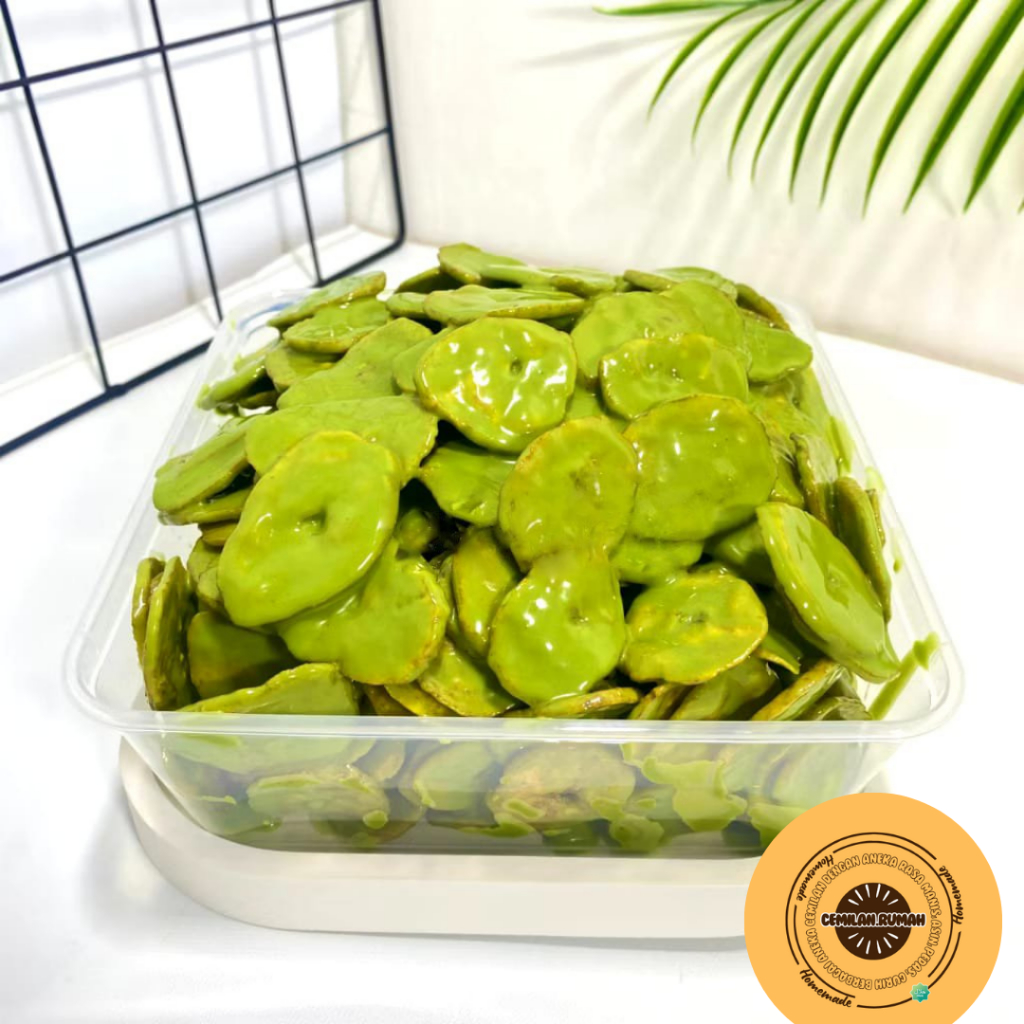 

Cemilan Rumah Keripik Pisang Lumer Crispy Greentea 500gr 250gr 170gr