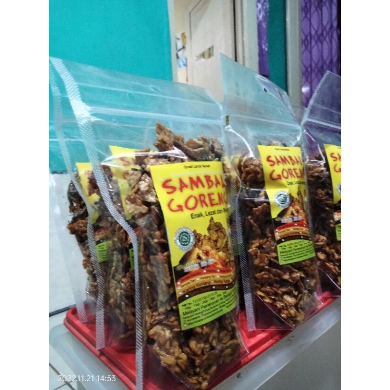 

kering tempe kacang uuueennnnaaakkk