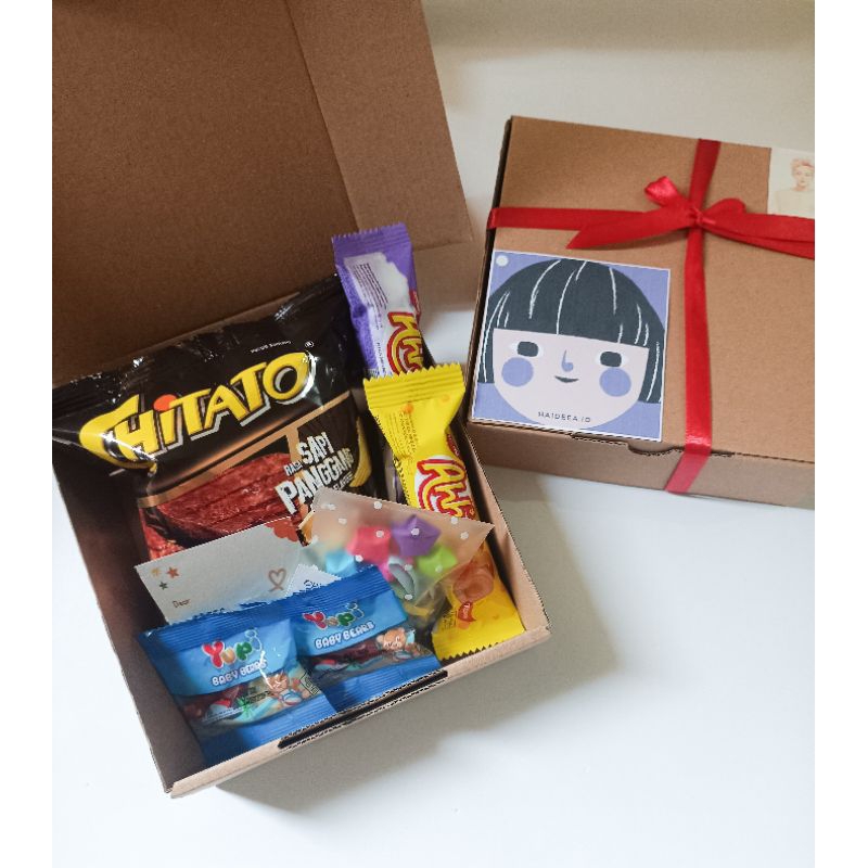 

SnackBox/Hampers untuk kado wisuda, ultah harga murah